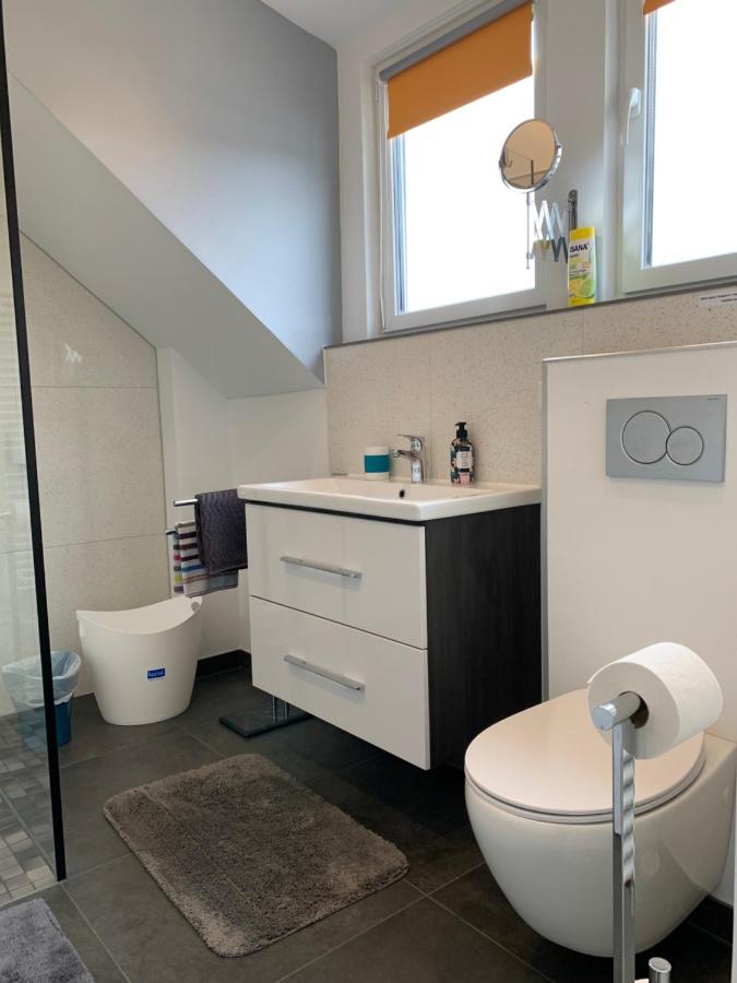 Ferienwohnung Sunny - Moderne Ferienwohnung Im Gruenen In Saarbruecken-West Dış mekan fotoğraf